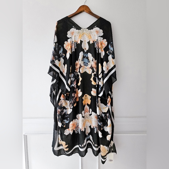 Comfy Luxe floral kimono - Picture 4 of 7